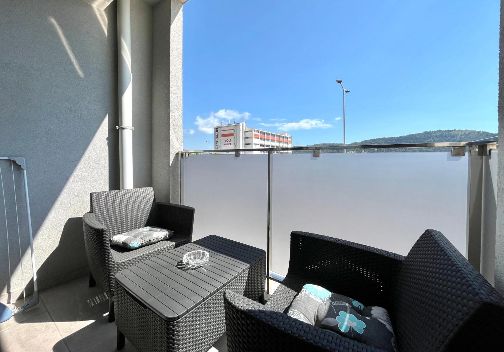 Albatros Apartments Bar Room photo
